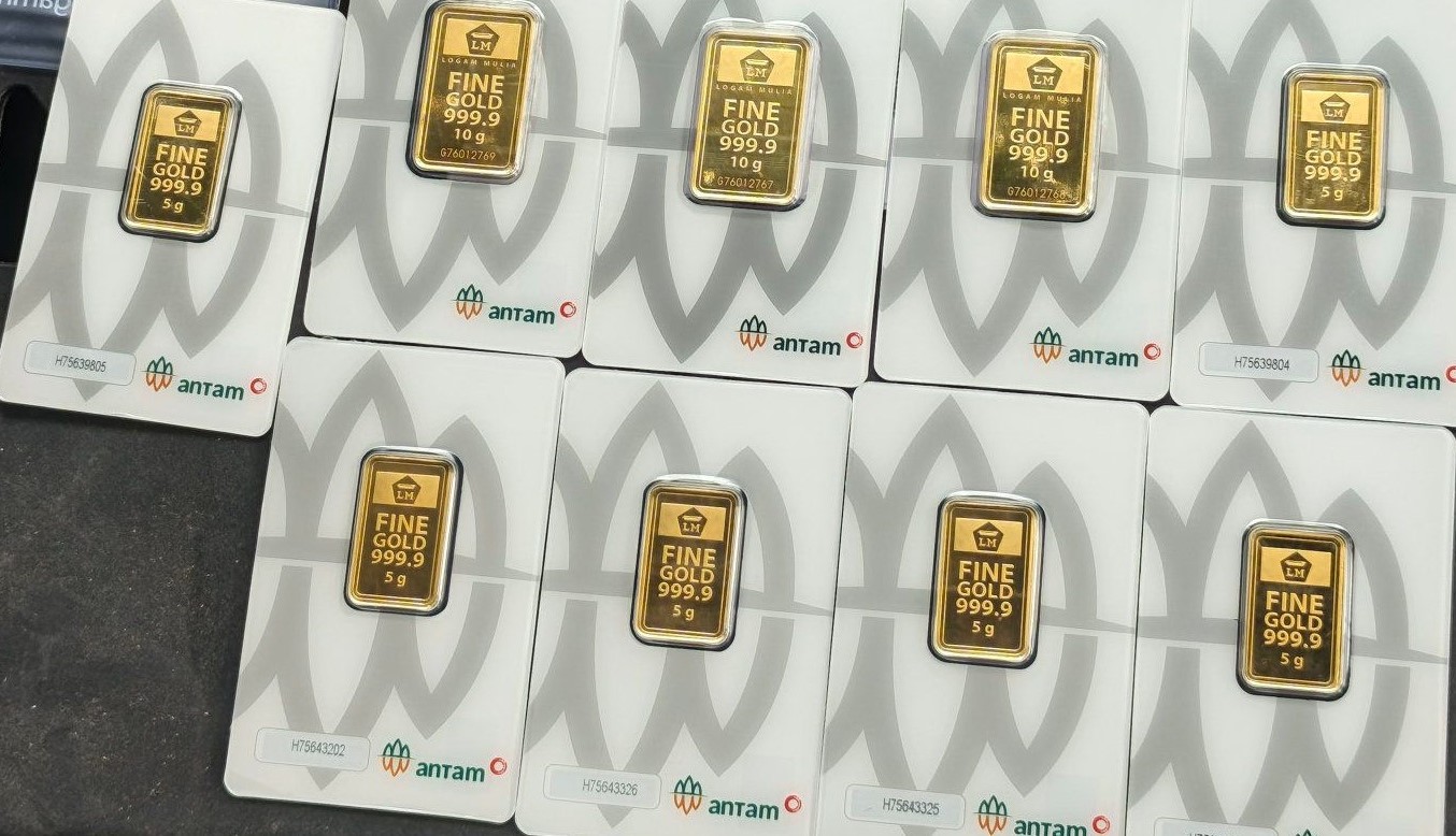 Harga Emas Antam Meroket, Tembus Rp2,9 Juta per Gram Hari Ini